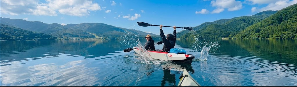 Aoki Lake kayak tour